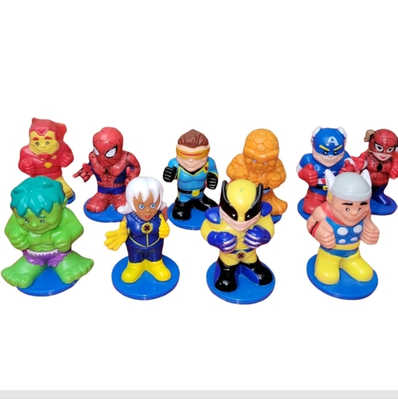 Marvel 2007 Super Heros 10 Complete Characters Playset Cake Top Replacement - Picture 1 of 5